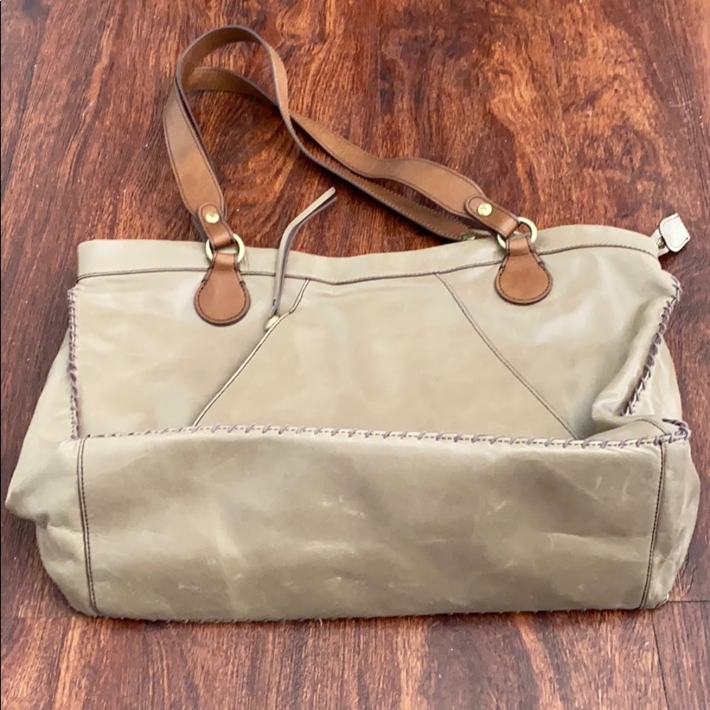 EUC HOBO Madrigal Bag - Cobblestone - Picture 5 of 11